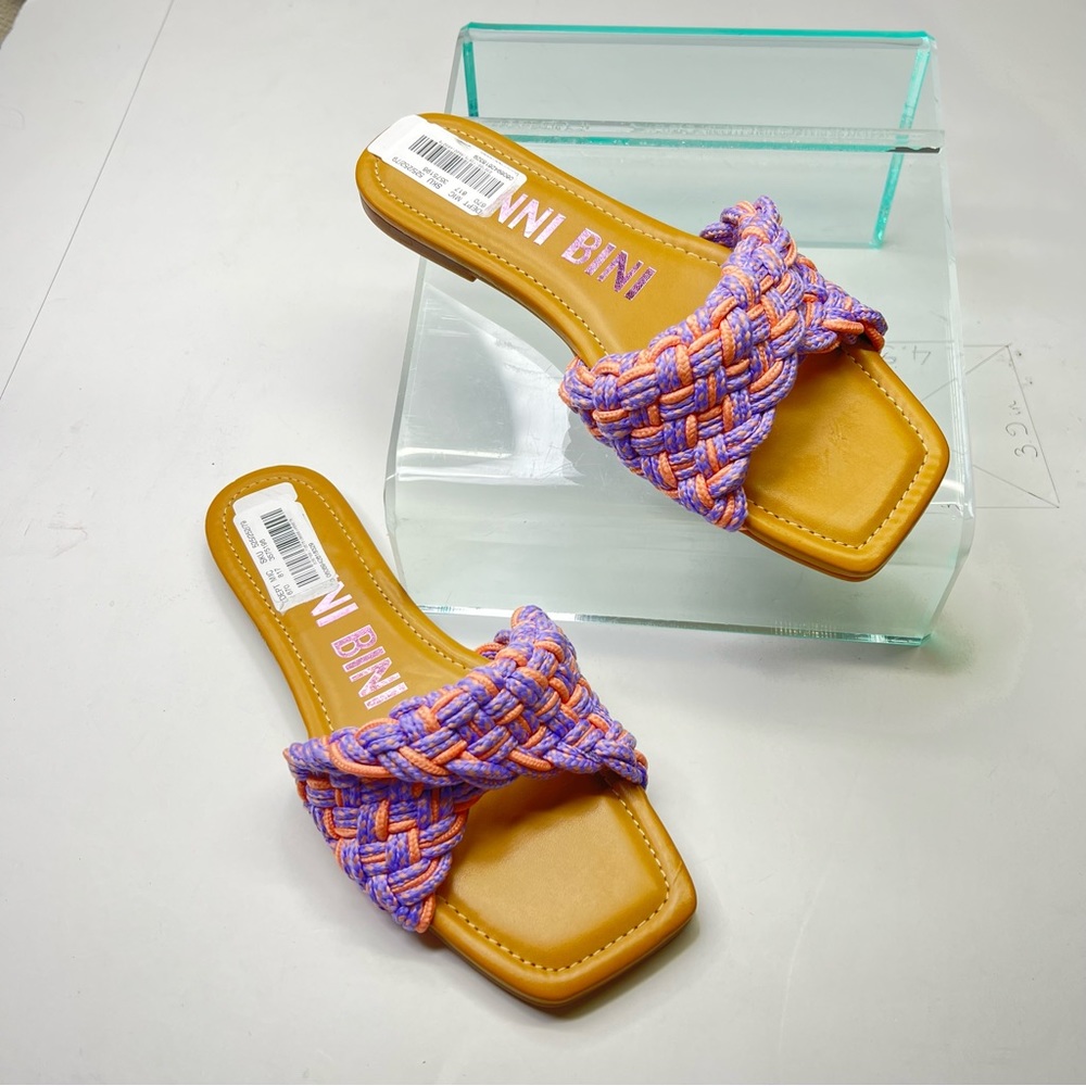 Gianni Bini Womens Woven Band Square Toe Sandals 8M Pink Multi Slide Memory Foam